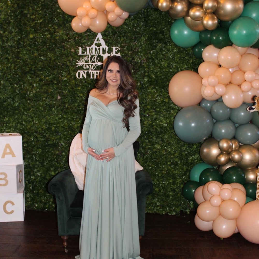 Baby shower dress💚